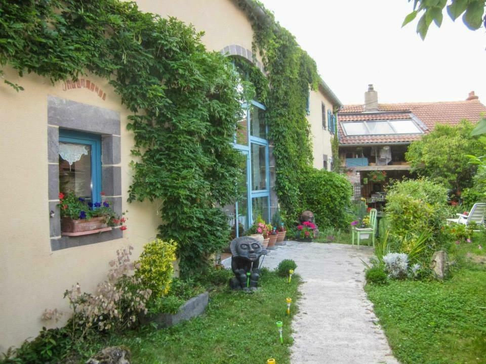 Chambres D'Hotes Le Peyroux Montcel  Exteriér fotografie