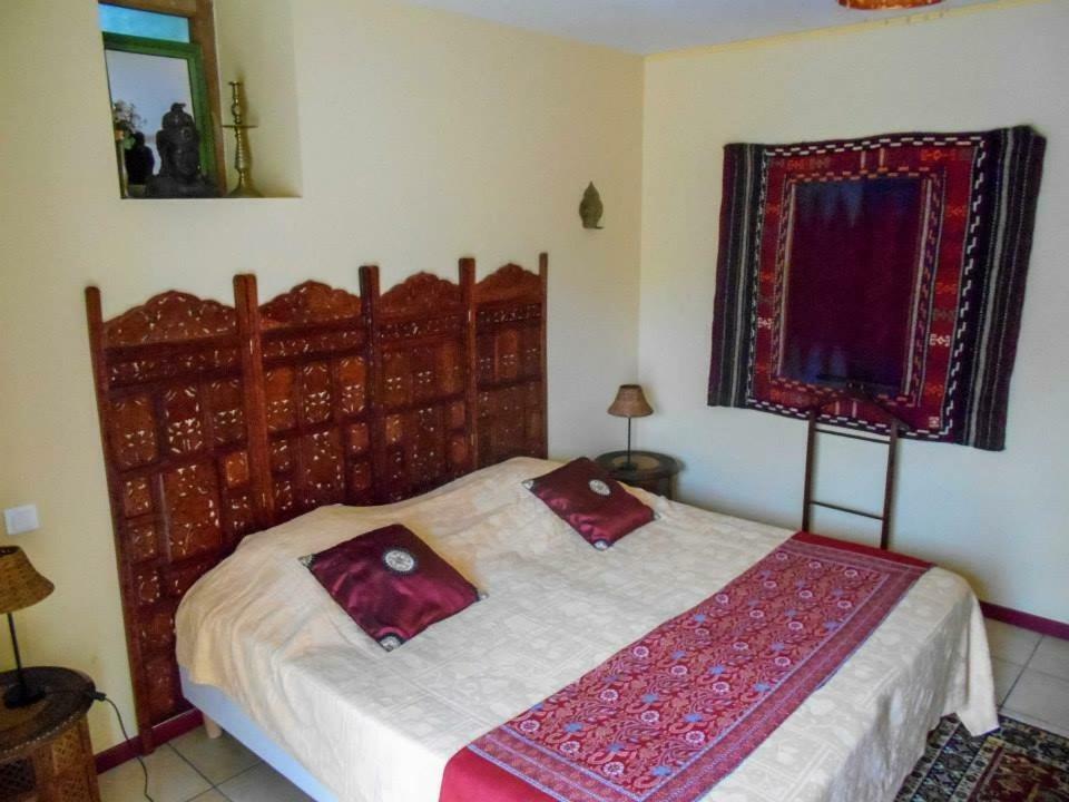 Chambres D'Hotes Le Peyroux Montcel  Exteriér fotografie